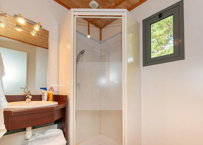 De La Vernhe Кемпинг