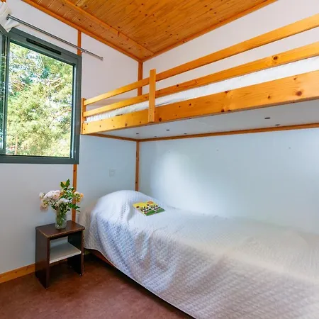 キャンプ場 De La Vernhe Saint-Amans-des-Cots