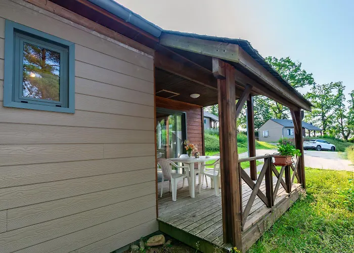 De La Vernhe * Saint-Amans-des-Cots